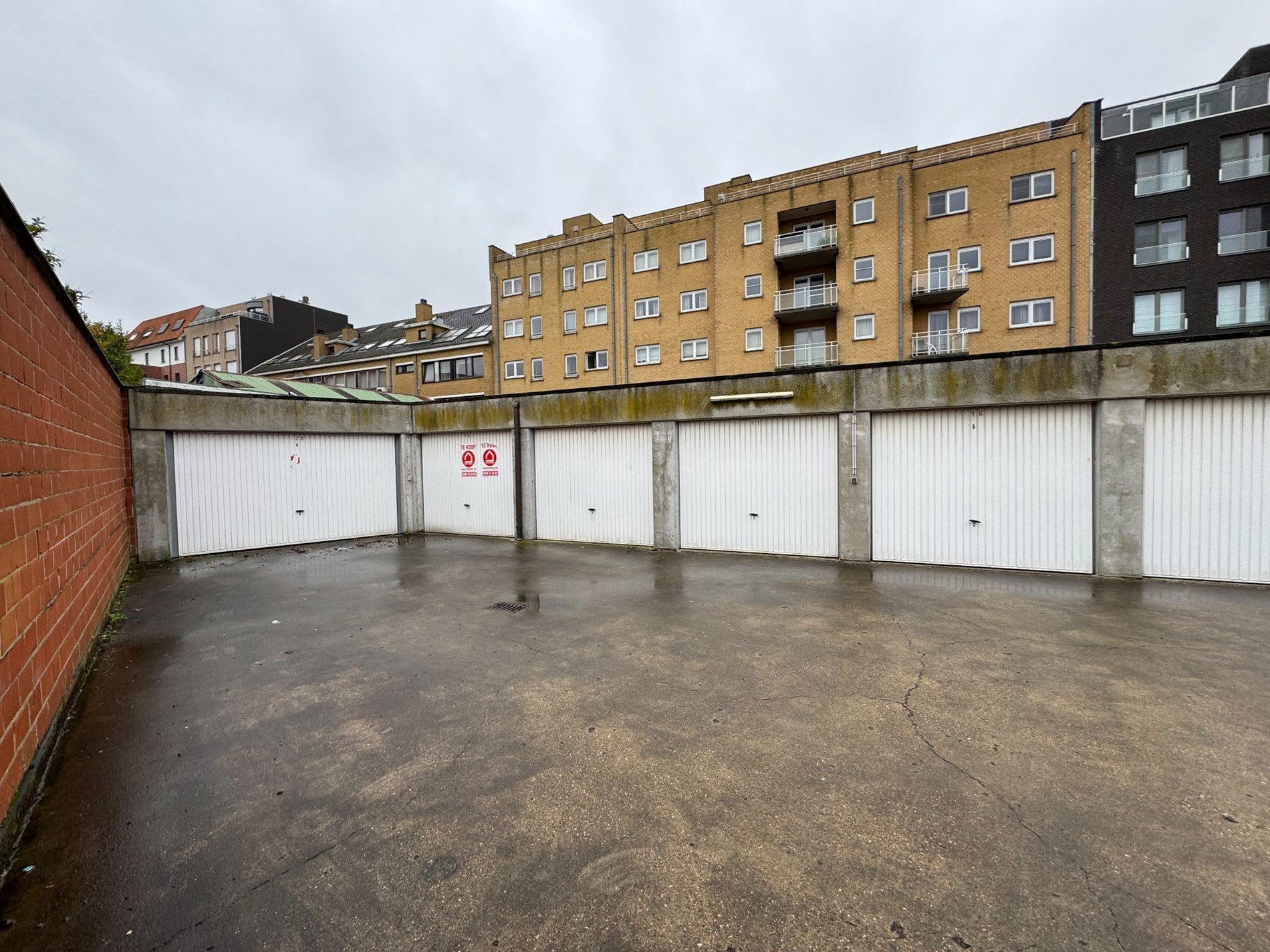 Gesloten garagebox op de Tijdokstraat te Zeebrugge - foto 4