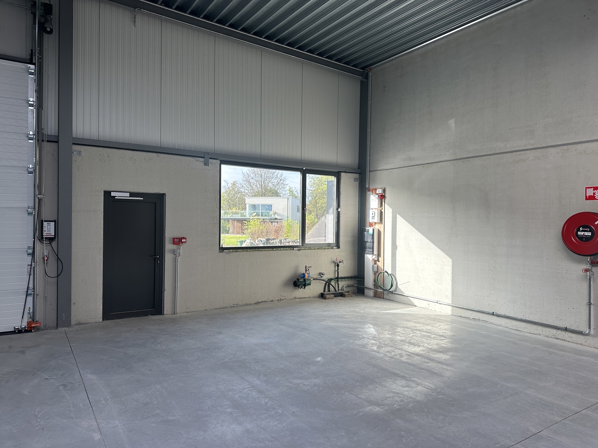 ERONDEGEM - Magazijn/ Loods te Huur - foto 2
