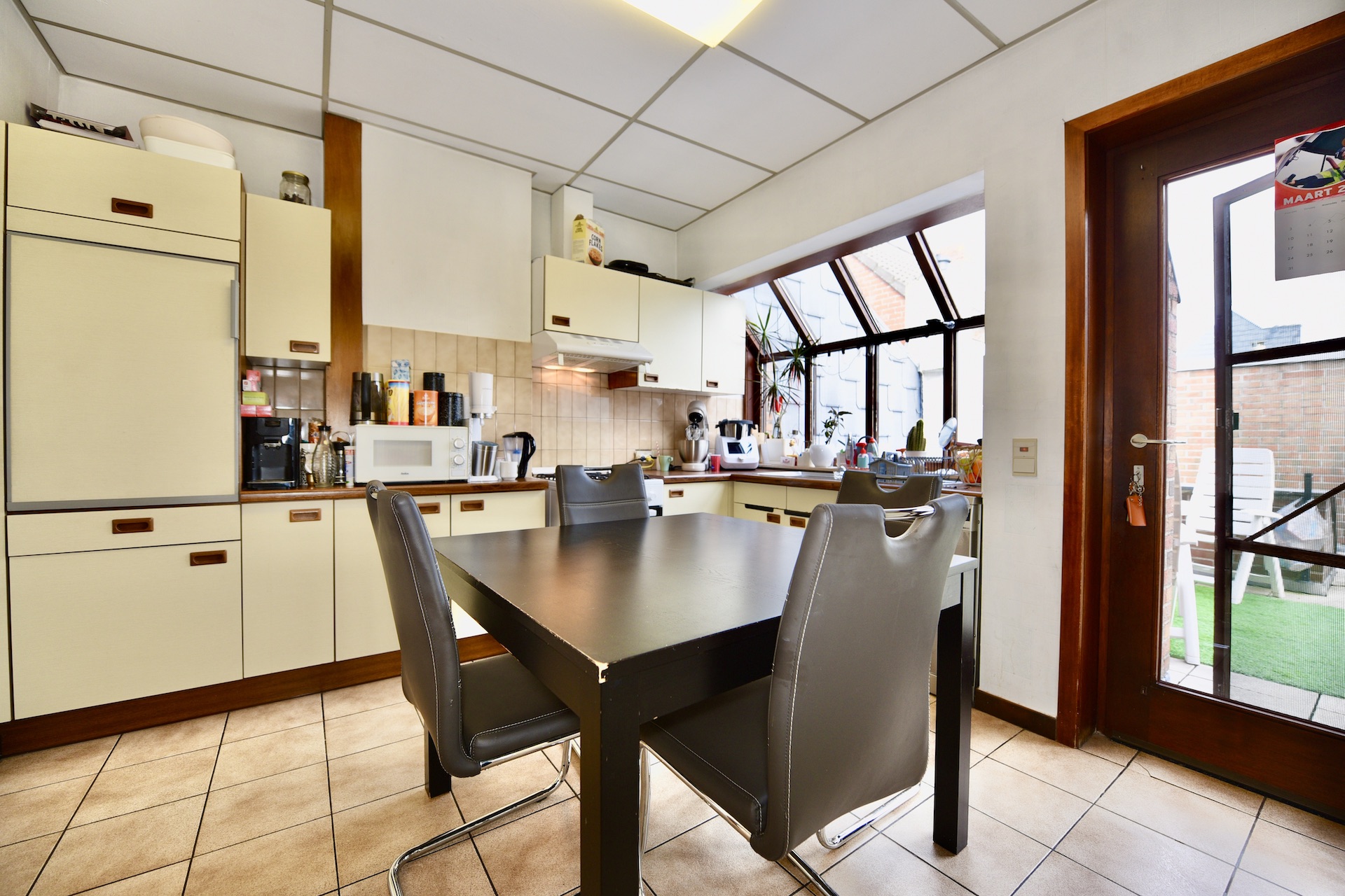 Appartementsgebouw met 2 winkels, 2 app, tuin en garage voor 585000 EUR - foto 5