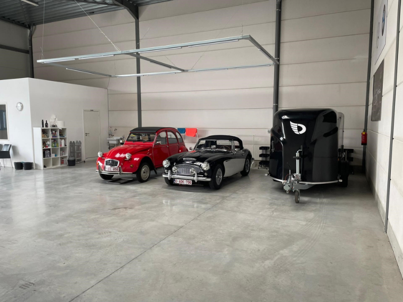 Zeer centraal gelegen KMO-UNIT 190m2 met magazijn, bureau en 2 autostaanplaatsen - foto 4