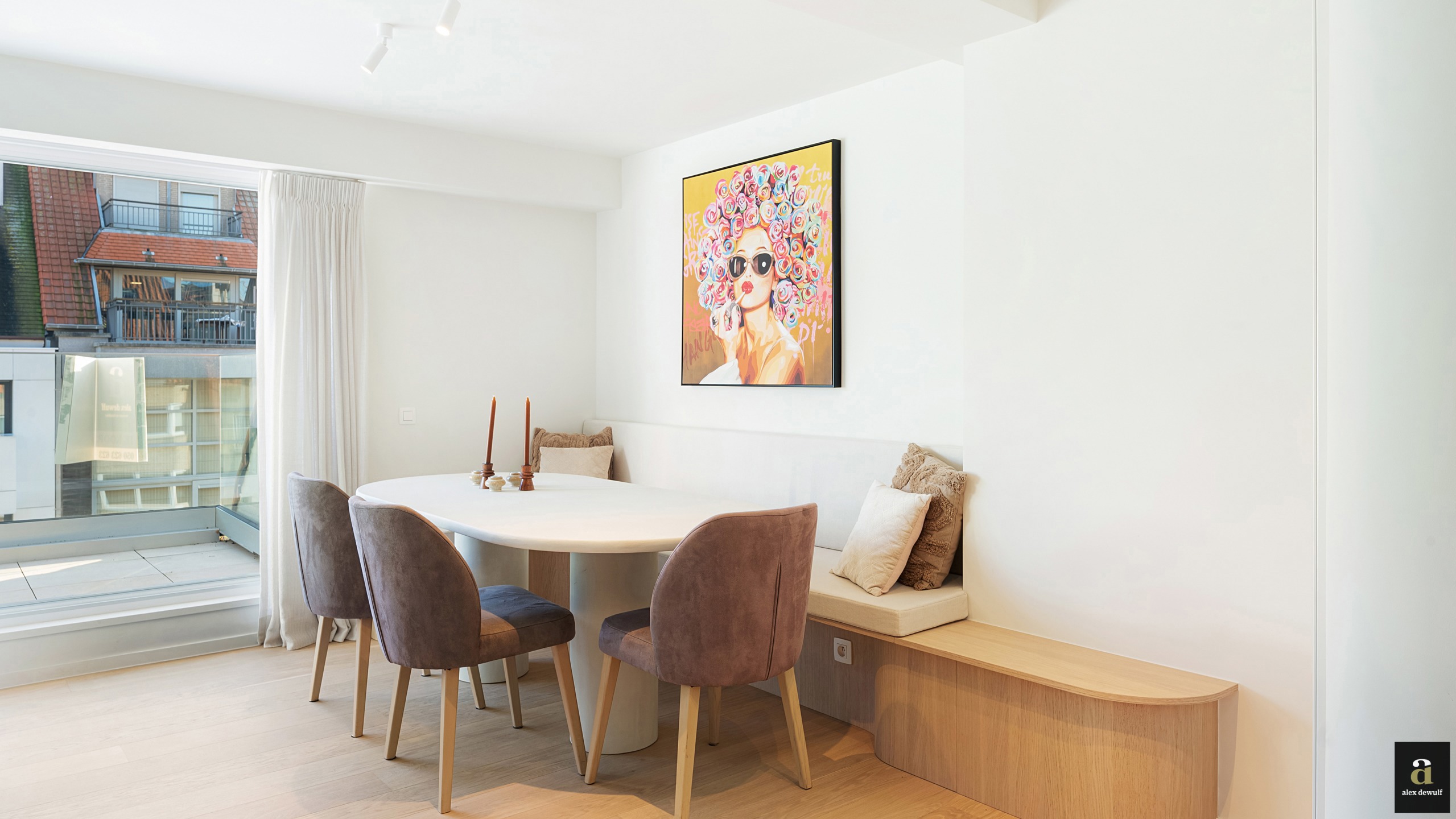 Luxueus gerenoveerd duplexappartement met drie slaapkamers - foto 5