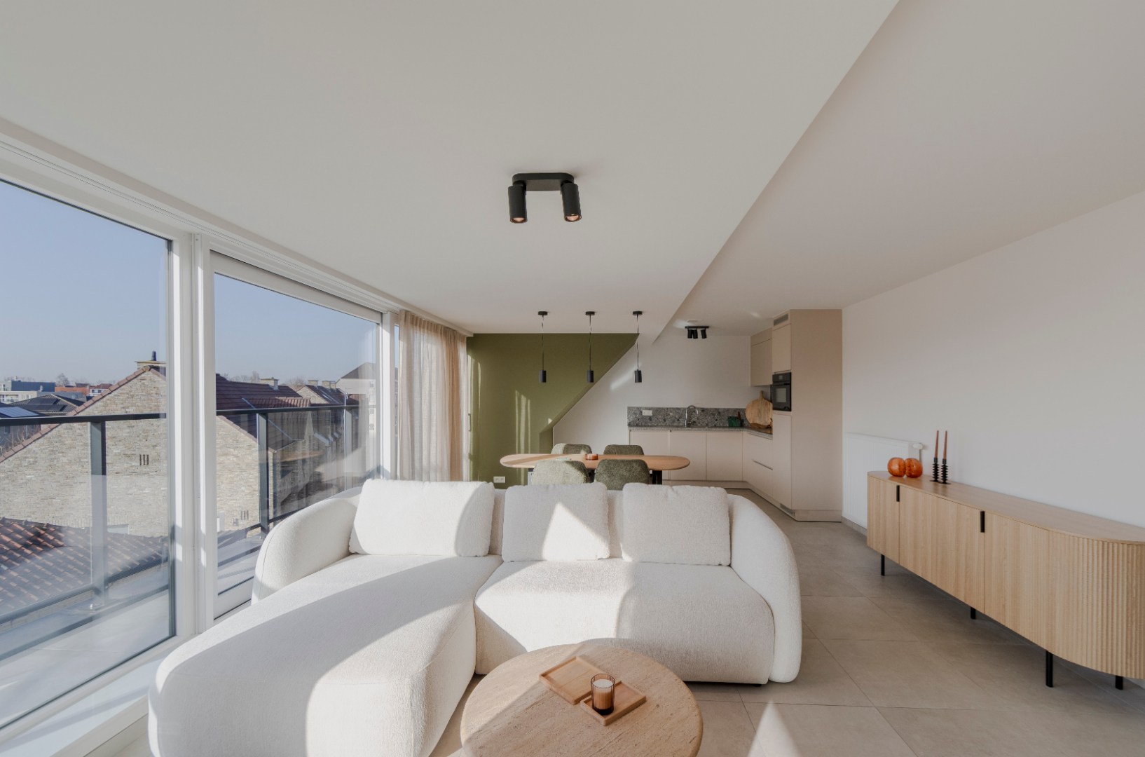 Appartement met tuin vlak bij de markt te Meulebeke (Tielt). - foto 4