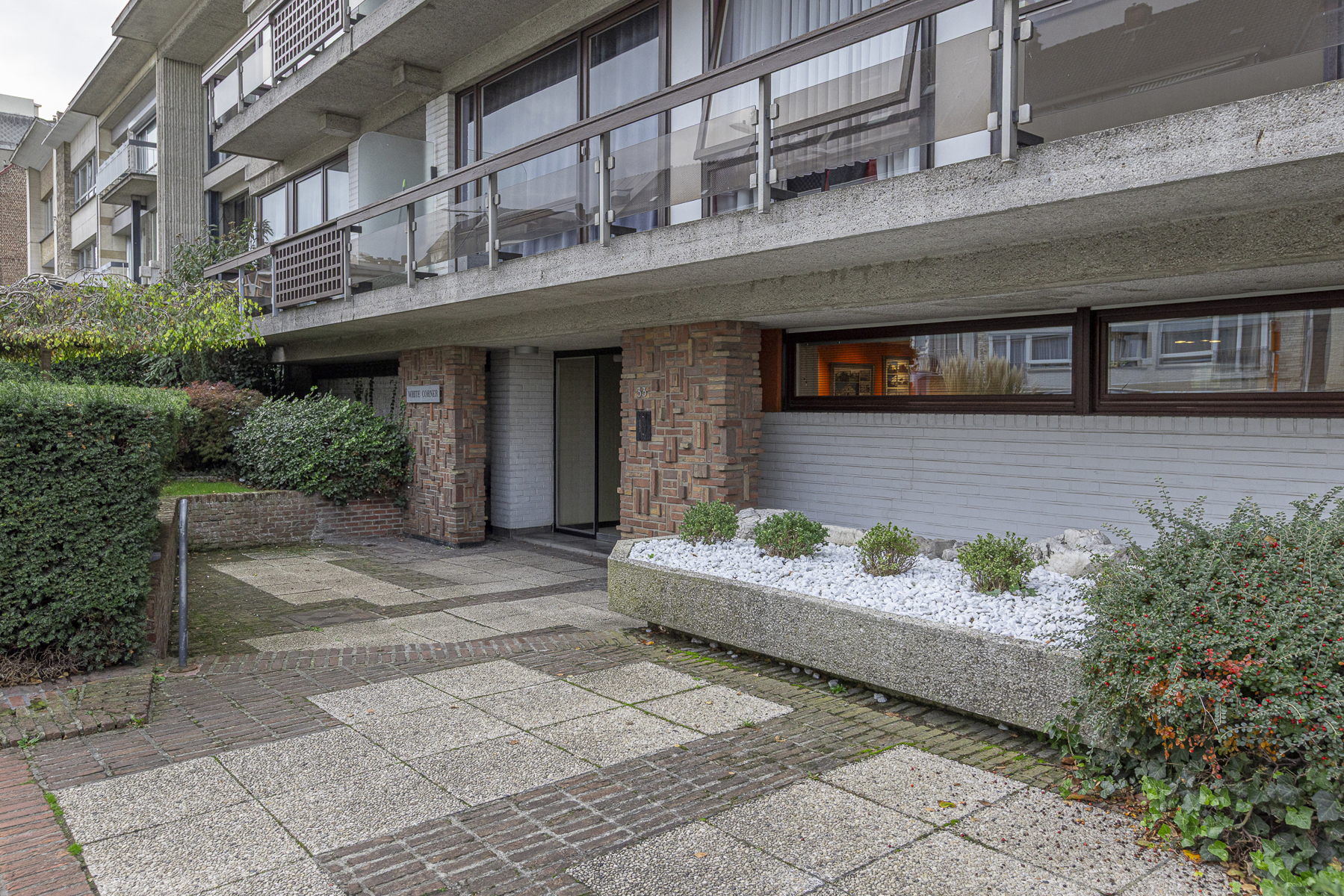 Mooi en ruim vernieuwd appartement met 2 slaapkamers - foto 4