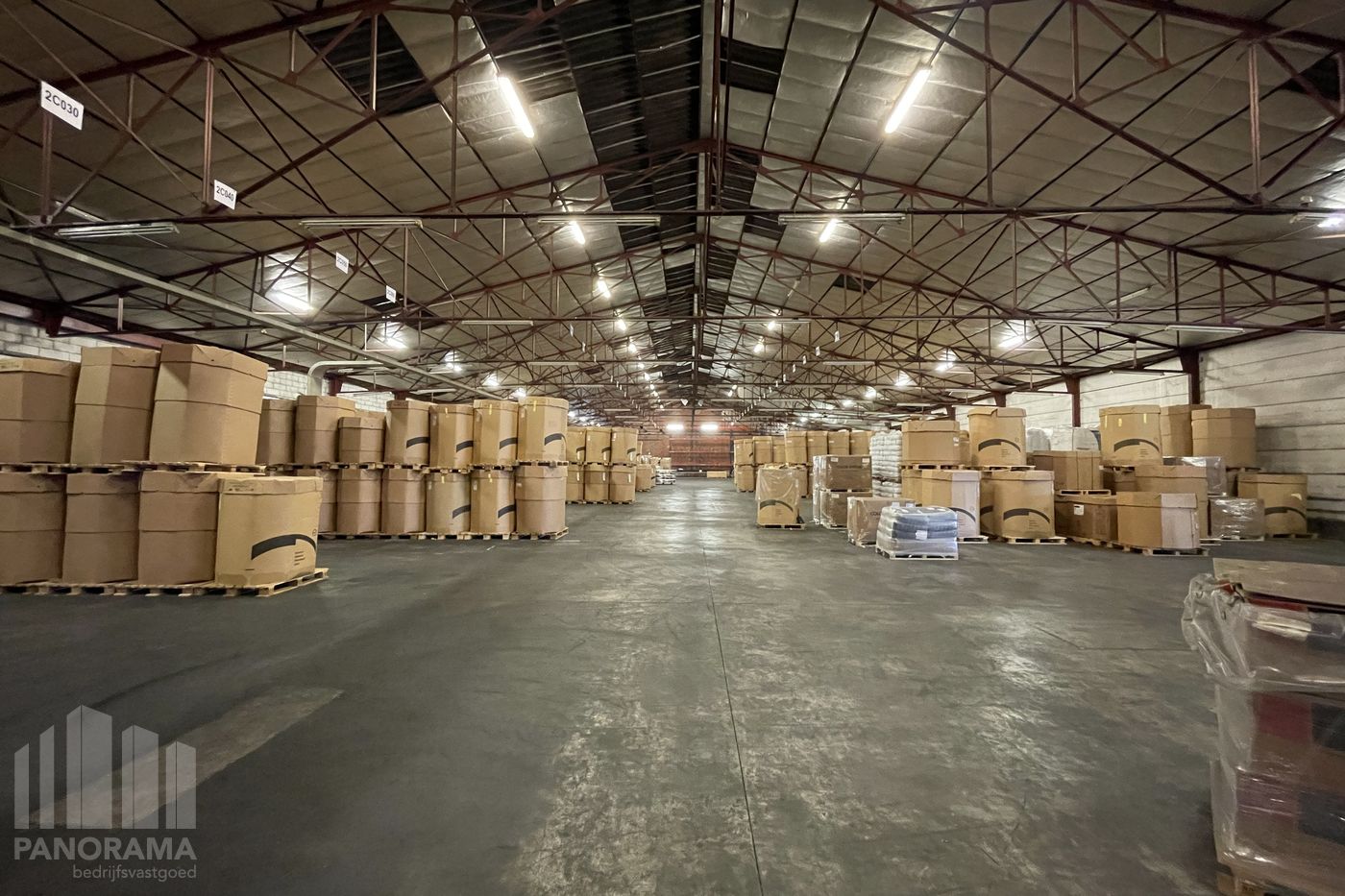 Magazijnruimte van 2.519 m² te huur op Industrieterrein Zuid te Tielt - photo 1