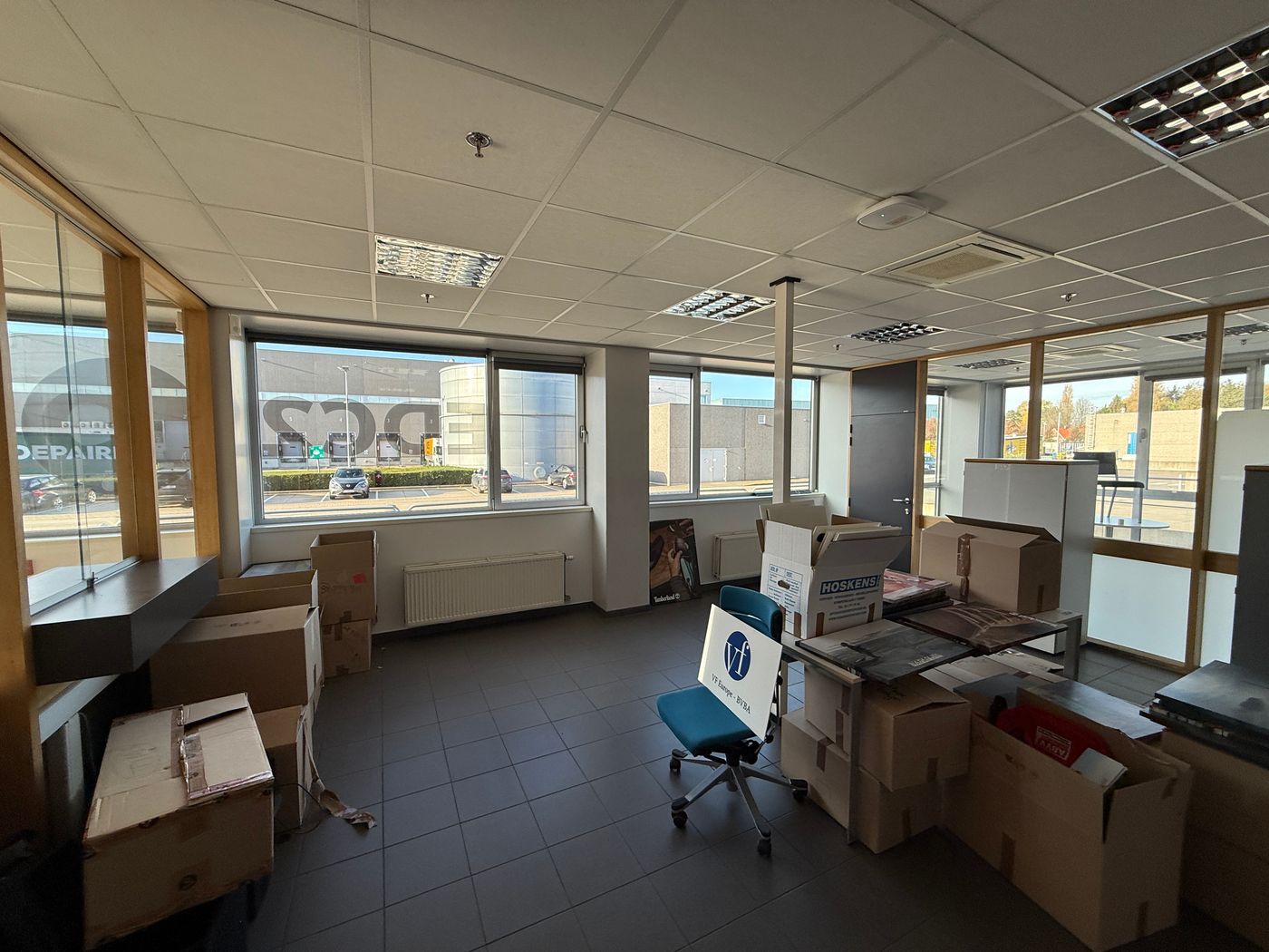 Logistiek pand van 6.561 m² met 6 laadkades vlak aan de E17 - foto 5