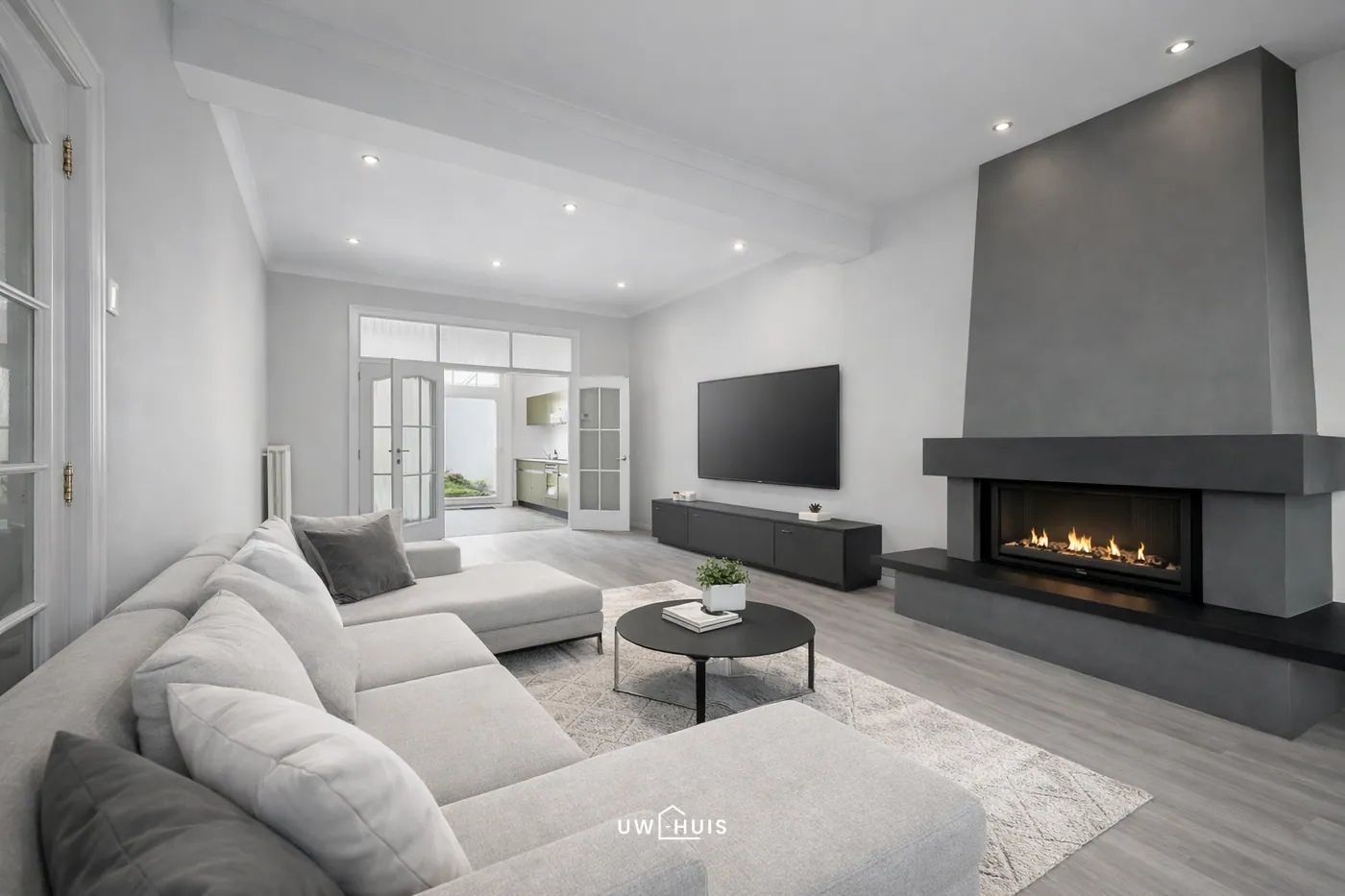 Ruime woning met 4 slaapkamers en tuin nabij het centrum van Hamme - foto 4