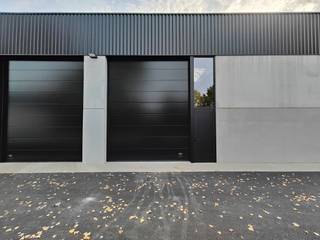 Nieuwbouw KMO-unit te huur met een oppervlakte van 177 m² en 2 privatieve parkeerplaatsen. De casco magazijnruimte (brandklasse C) is opgebouwd uit...