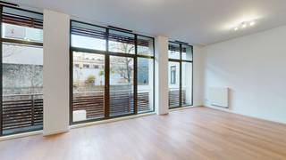 Zeer rustig gelegen appartement, gesitueerd in het centrum van de oude stad. Dit renovatieproject met moderne uitstraling ligt rond een...