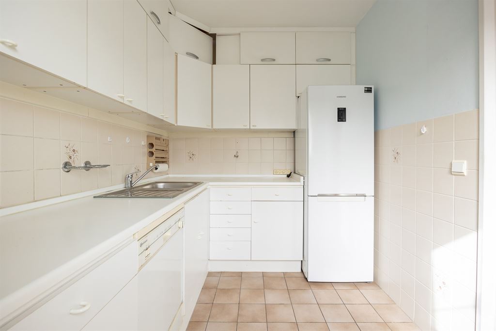 Appartement met 3 slaapkamers, zonnig terras en garagebox - foto 5