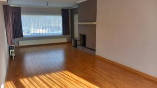 Instapklare gelijkvloerse woning in Tessenderlo-Ham – rust, ruimte en comfortOntdek deze charmante gelijkvloerse woning, gelegen in het groene en...