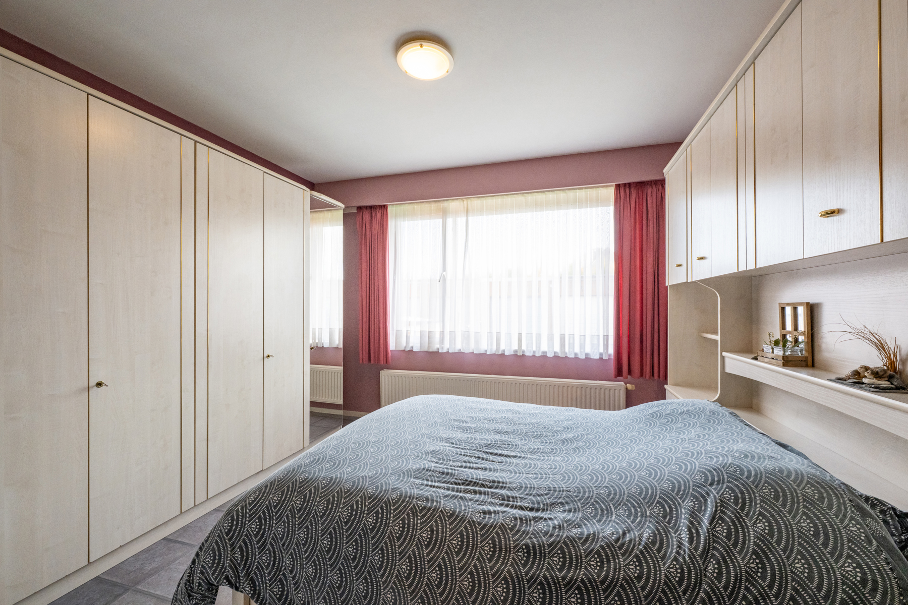 INSTAPKLAAR GLV APP MET TERRAS/TUIN EN GARAGE - foto 4