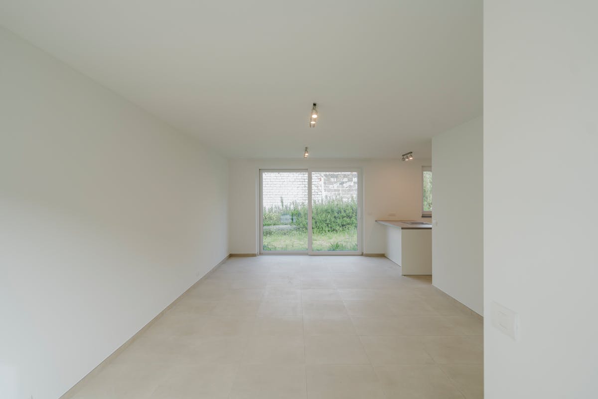 Maison récemment construite avec 3 chambres, jardin et garage à louer à Courtrai - photo 4