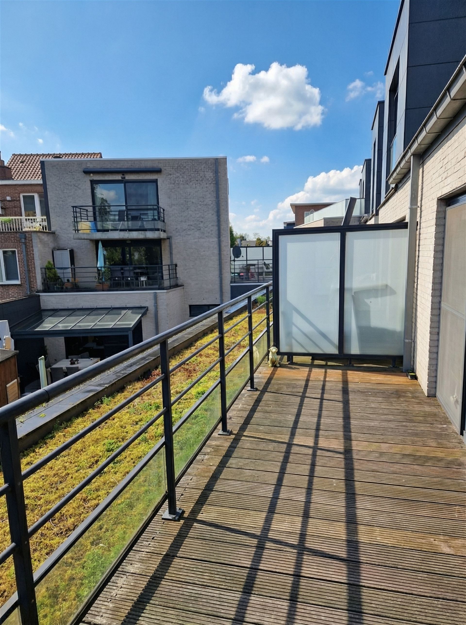 MOOI 2-SLPK-APP MET GARAGE EN TERRAS - foto 3