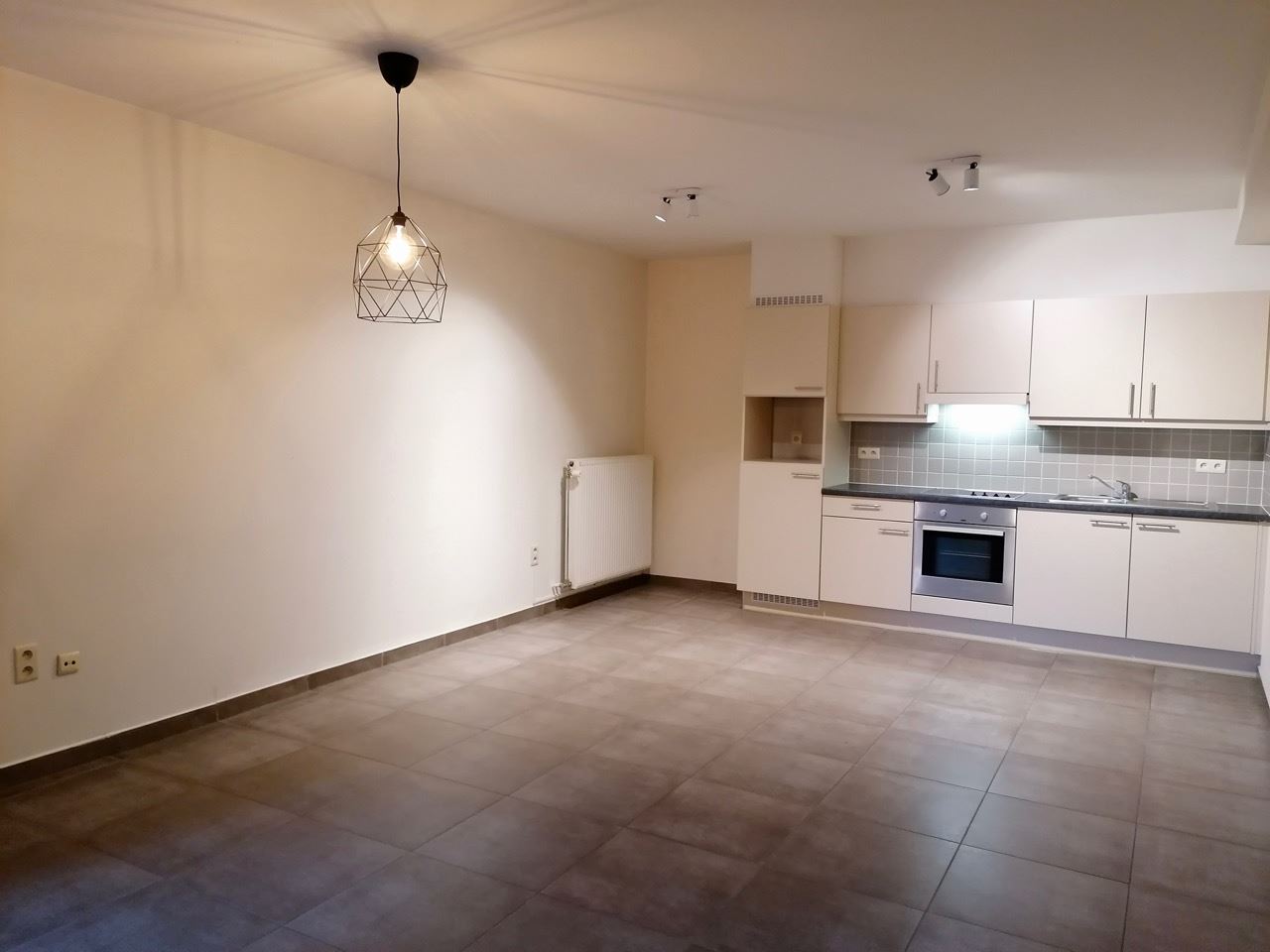 Gezellig appartement (74m2) op de tweede verdieping met 1 slaapkamer en een terras. - foto 2