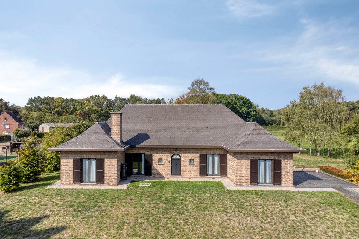 Royaal en rustig gelegen landhuis op 4781 m² - foto 3