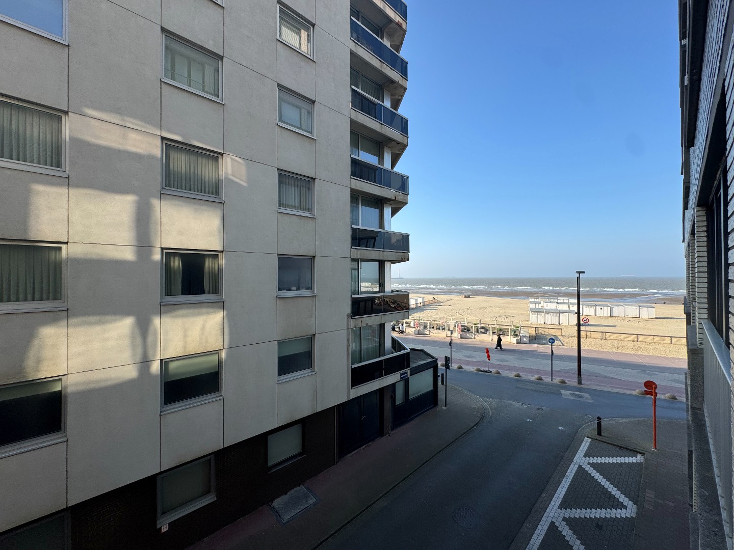 Studio aménagé sur la digue à Heist - photo 5