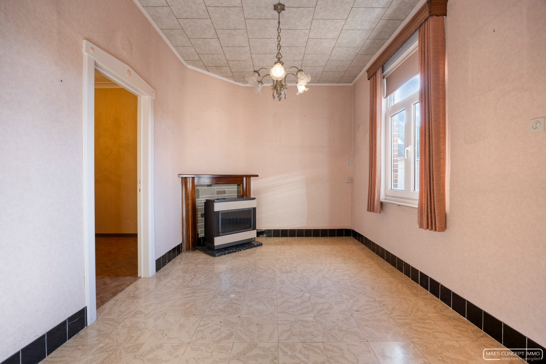 Karaktervolle woning met garage te koop op Elsegemplein (Wortegem) - foto 4