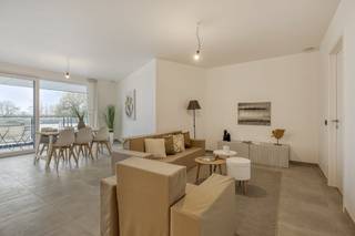 Bent u op zoek naar een kwalitatieve woonst of een slimme vastgoedinvestering? Dit nieuwbouwappartement (113m²) met 2 slaapkamers maakt deel uit...