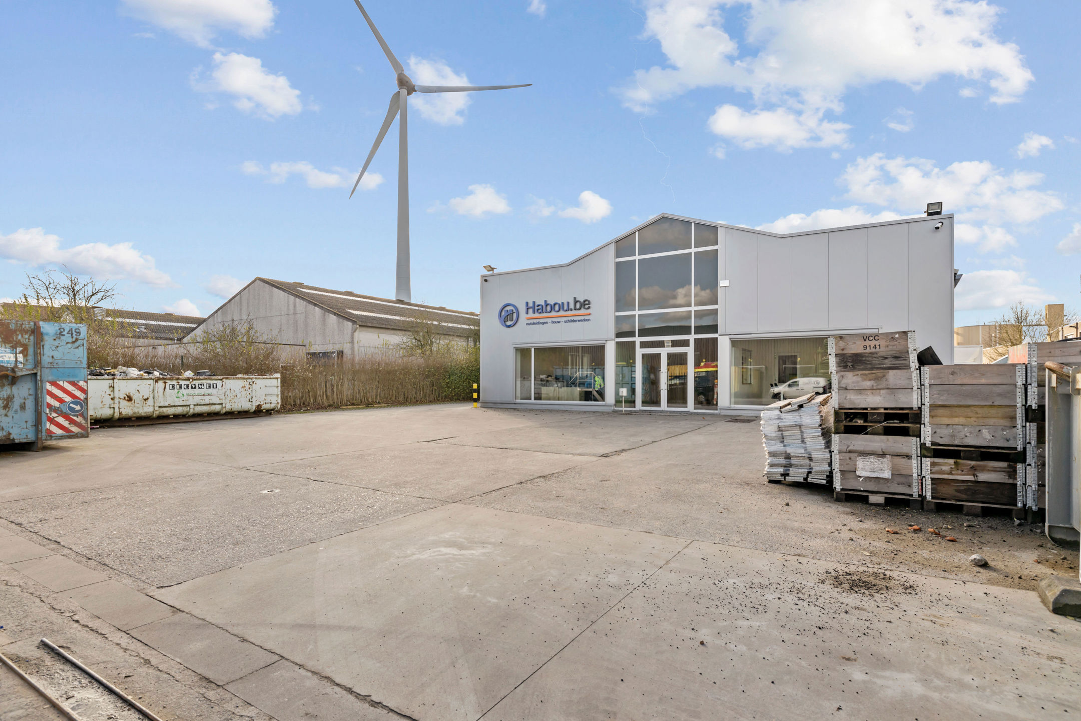 Bedrijfspand te koop in industriezone Hoogveld te Dendermonde - foto 1