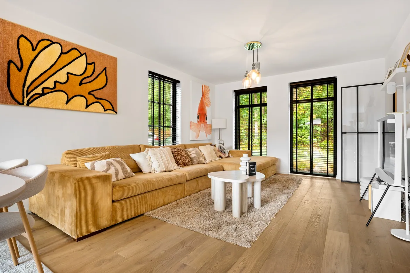 Half open bebouwing in een rustige wijk met 4 à 5 slaapkamers! - foto 3