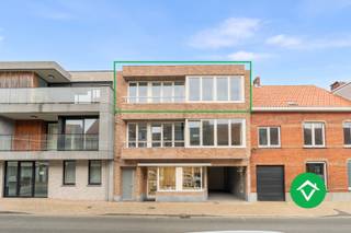 Dit ruim appartement bevindt zich in het hart van Aartrijke, een deelgemeente van Zedelgem. Dankzij de centrale ligging geniet u van een...