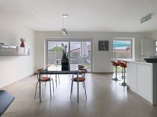 De snelste manier om een bezoek te brengen aan deze woning? Vraag je bezoek aan via de rode knop op onze website (www.dewaele.com) en je...