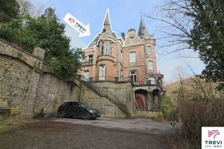 Composition :RDCH : Hall d'entrée communDeuxième étage : Hall d'entrée privatif : 16 m² avec toilette indépendante : 1,5 m², living : 40,54 m² ,...