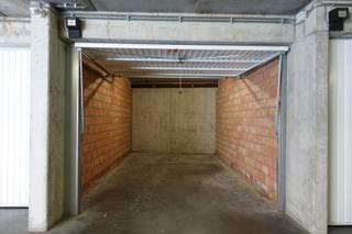 Garage for rent in Gistel