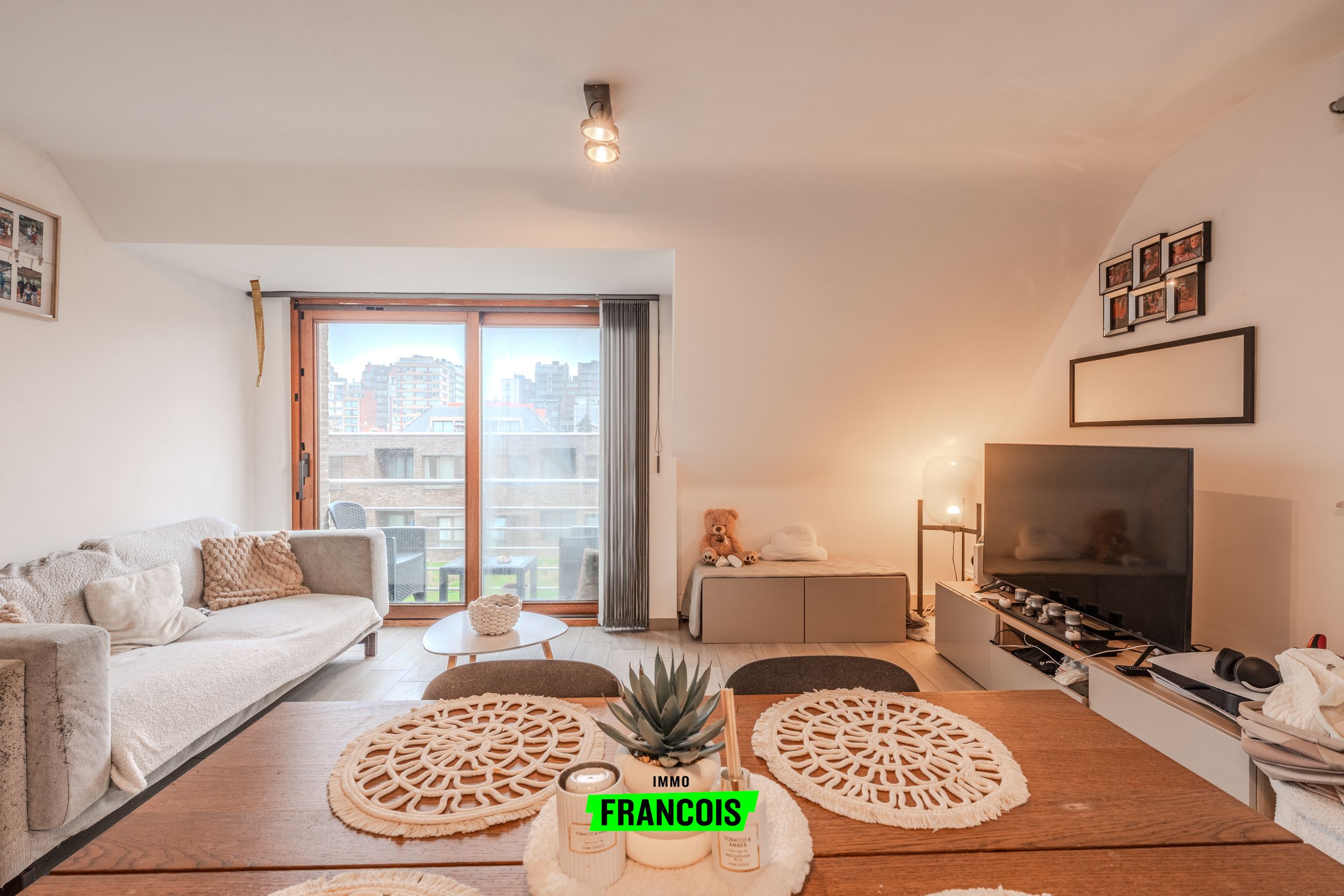 Ruim en praktisch duplex tweeslaapkamer appartement op wandelafstand van de zee - foto 2