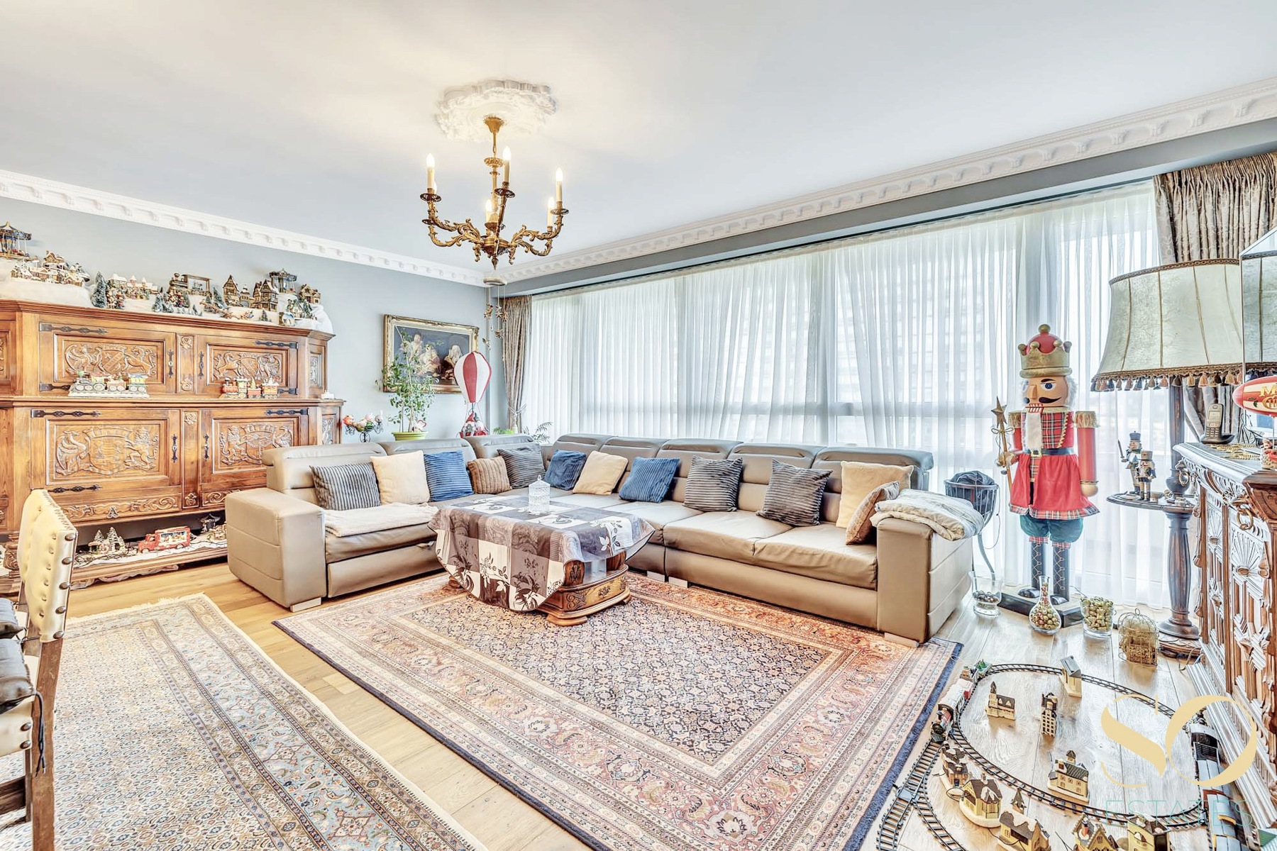 Volledig gerenoveerd – 4 slaapkamers – 3 gevels – 3 terrassen - foto 2