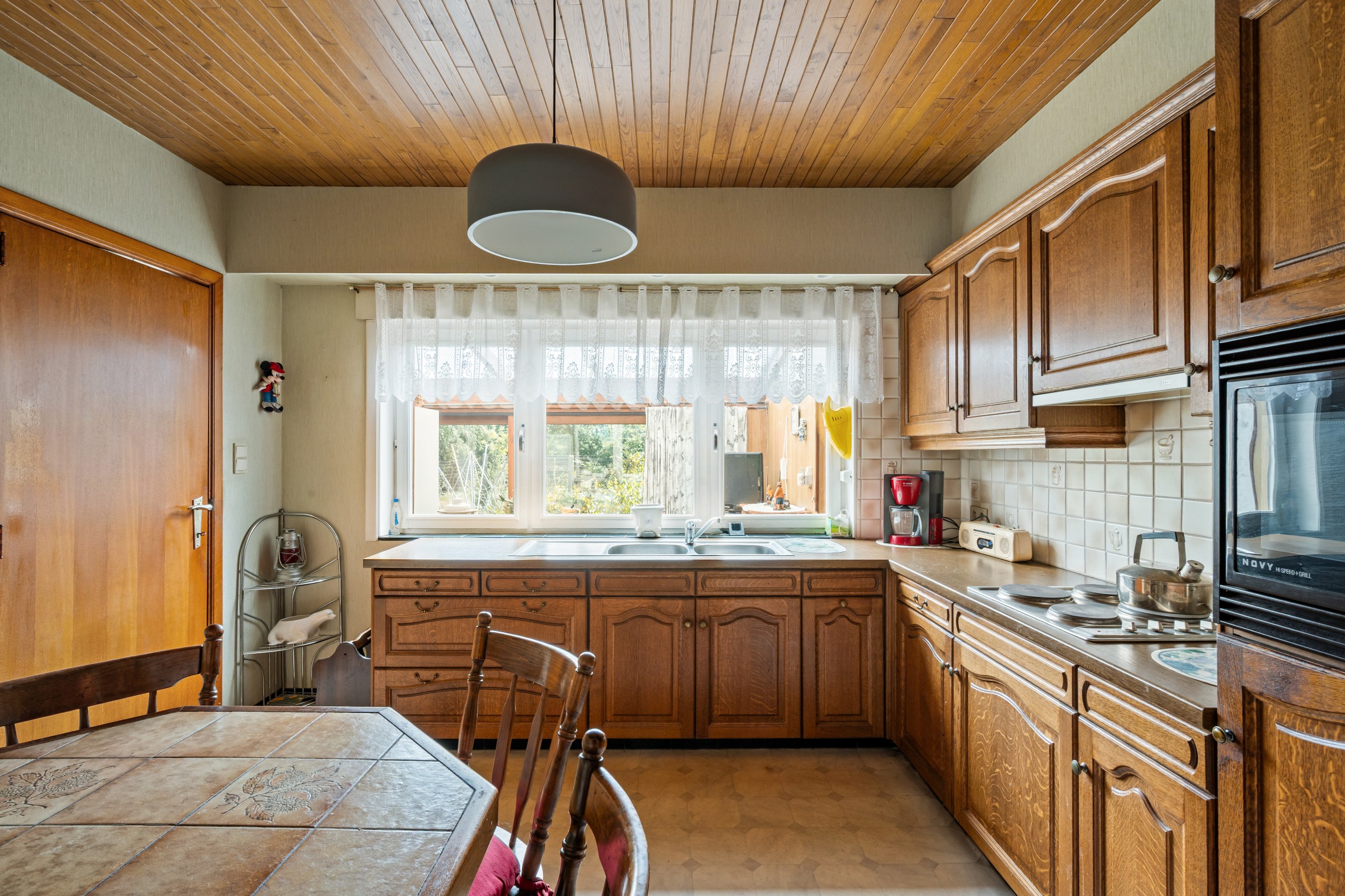 Te renoveren woning met 3slpks op een perceel van 1.828 m² te Balen - foto 5