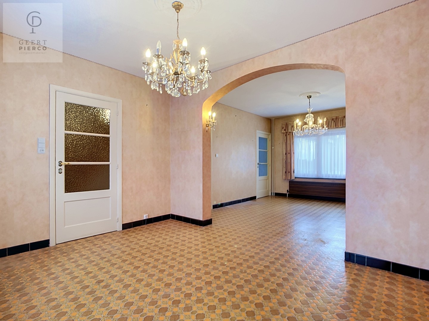 Charmante woning te koop in de Prins Regentsquare, Landen - Ruime living en kwaliteitsvolle bouw uit 1959 op een perceel van 236 m²! - foto 4