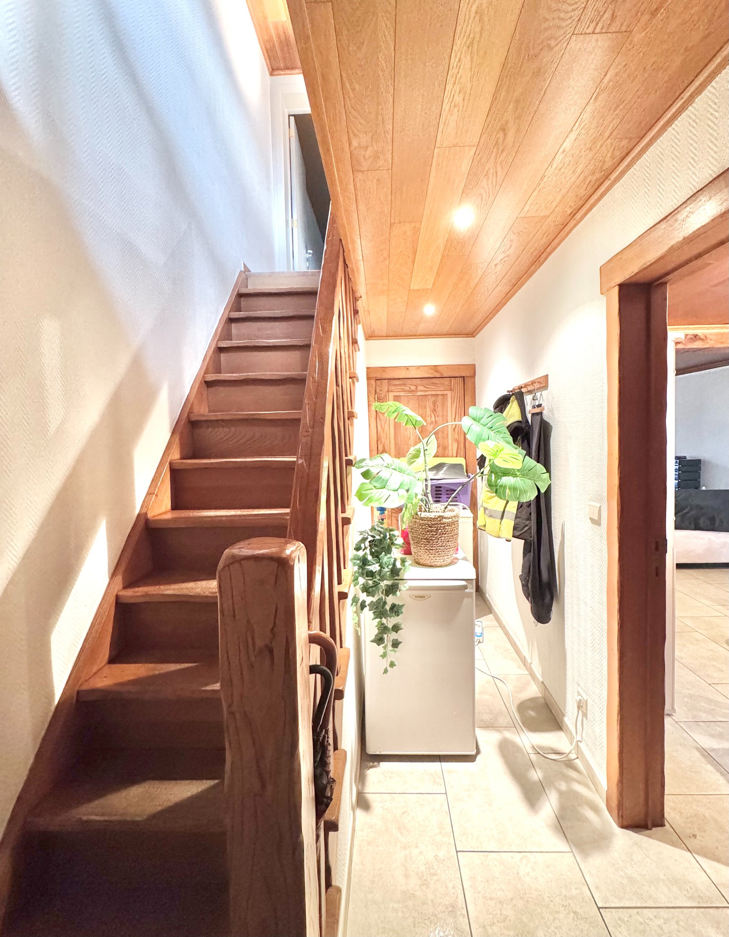 WONING MET TUIN & GARAGE OP 240 M² - foto 3