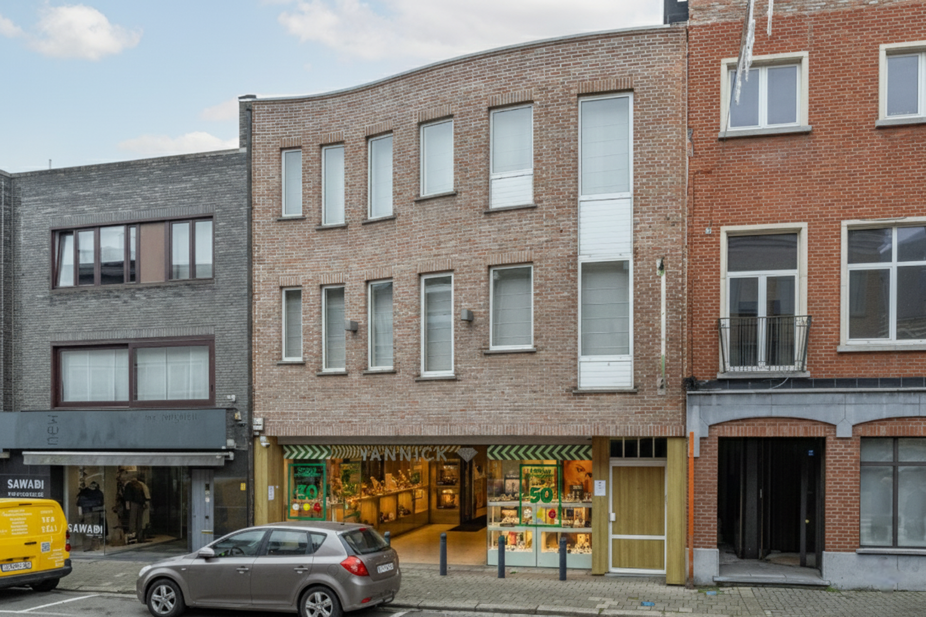 HANDELSPAND MET DUPLEX APT - TOPLIGGING IN HARTJE KONTICH - foto 1
