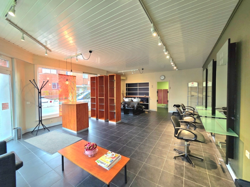 🌟POP UP HANDELSPAND TE HUUR NABIJ UZ -GENT 🌟 - foto 3