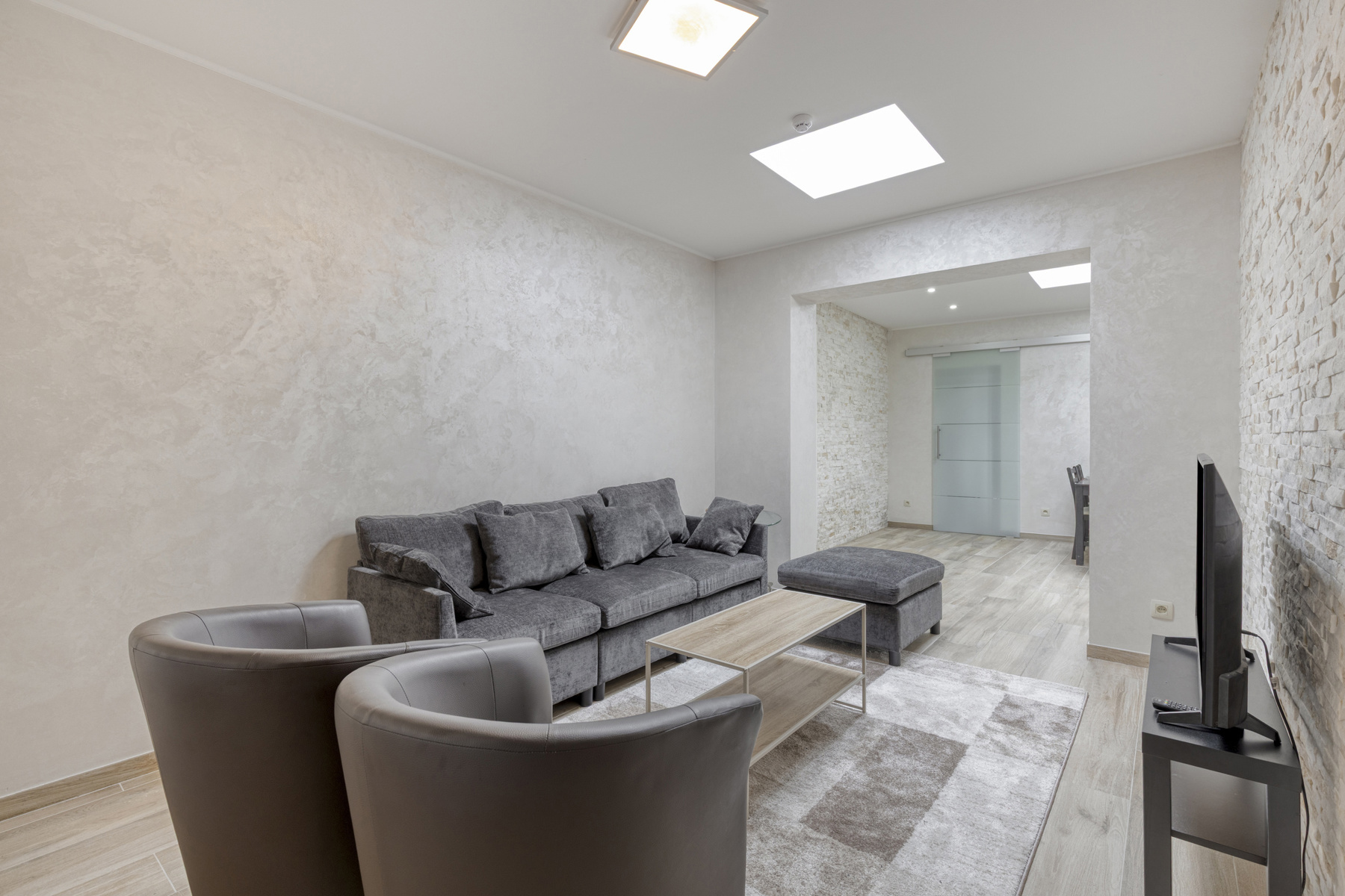 Gerenoveerd 1-slaapkamerappartement in centrum Vilvoorde - foto 1