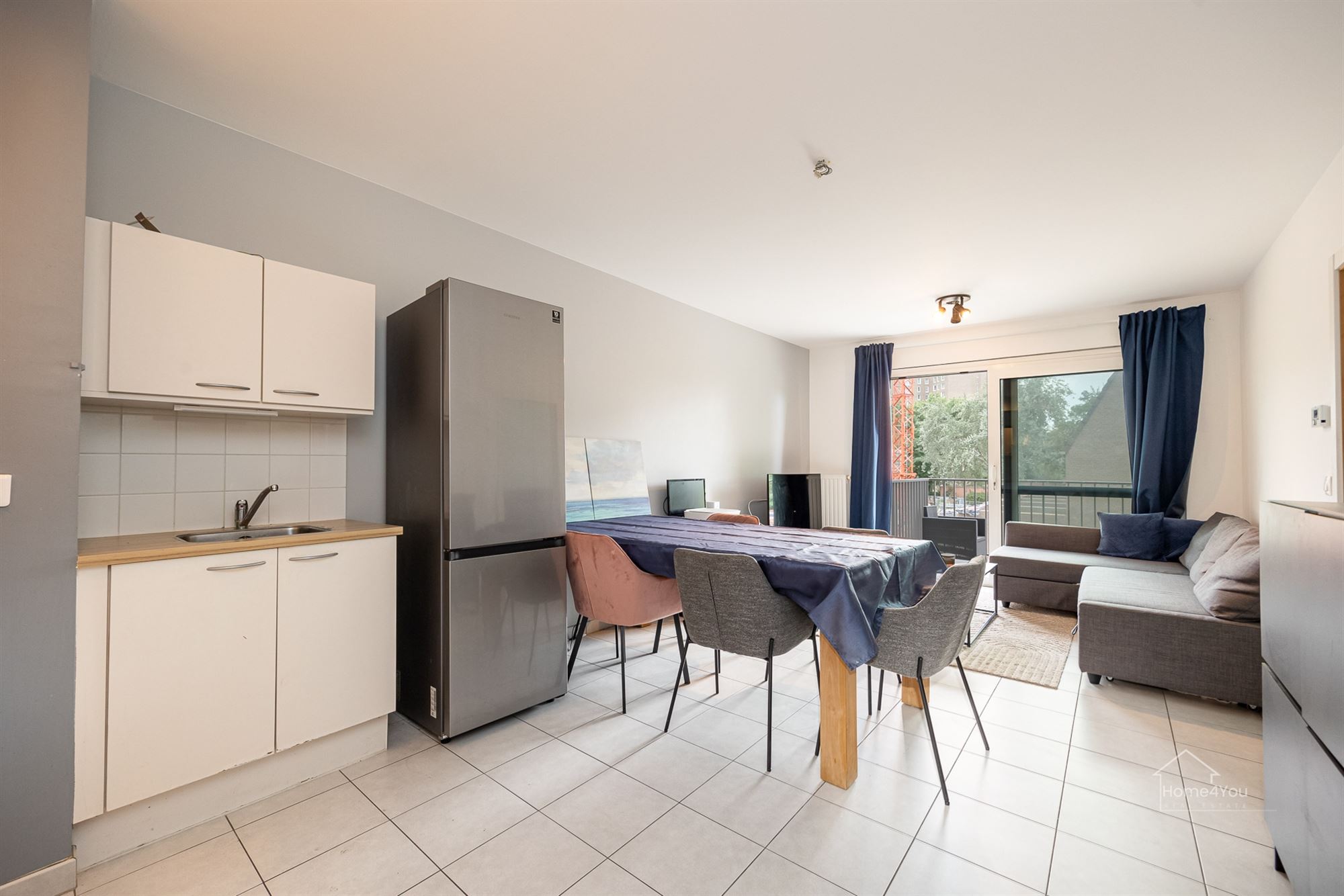 Apartment - photo 4