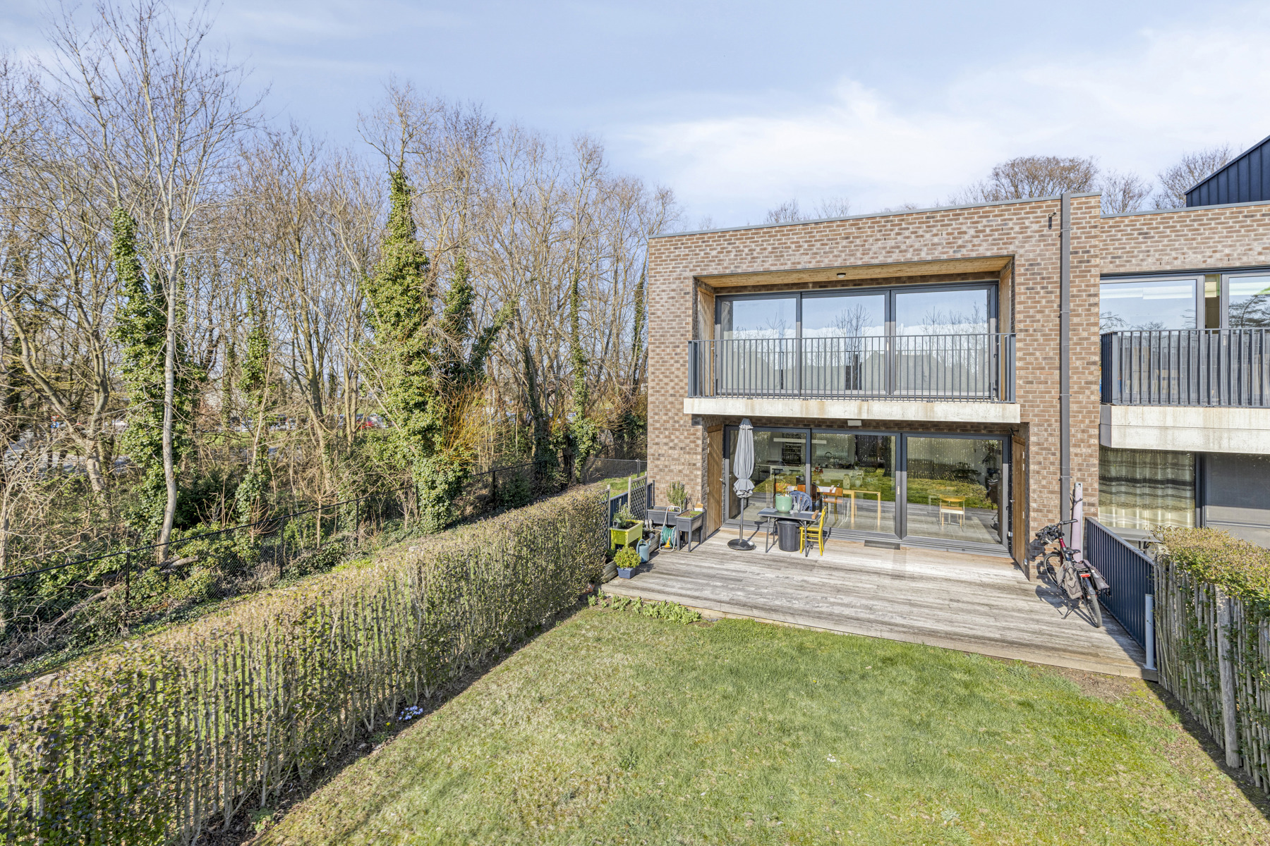 Recent gelijkvloers appartement met 2 slaapkamers + garage - foto 3