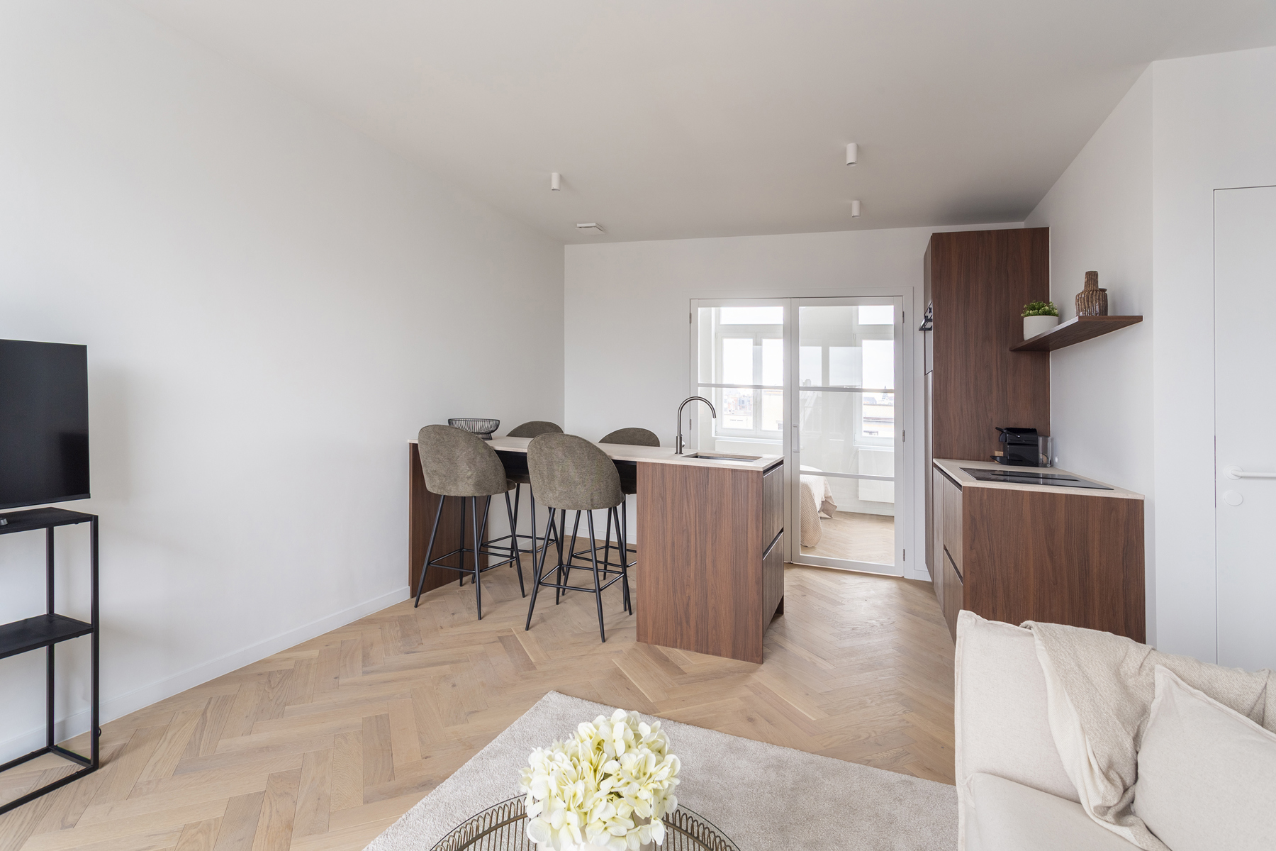 Gerenoveerde penthouse met terras in hartje Antwerpen - foto 4